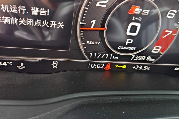 Used Audi A5 2017 Sportback 45 TFSI Sport Edition Odometer Close Up