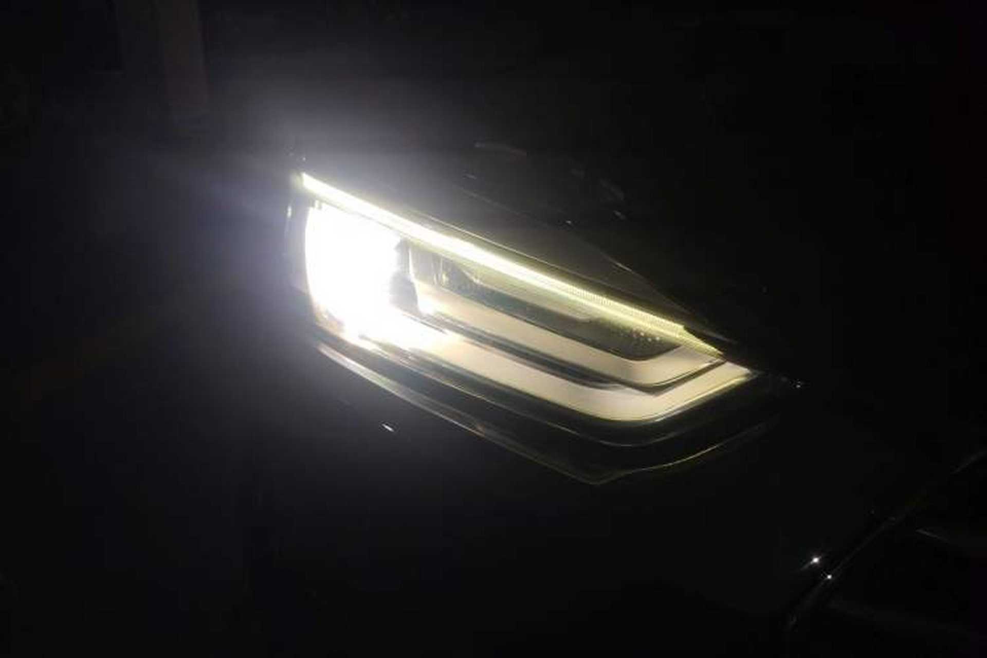 Used Audi A5 2017 Sportback 40 TFSI Fashion Model Right Front Headlight