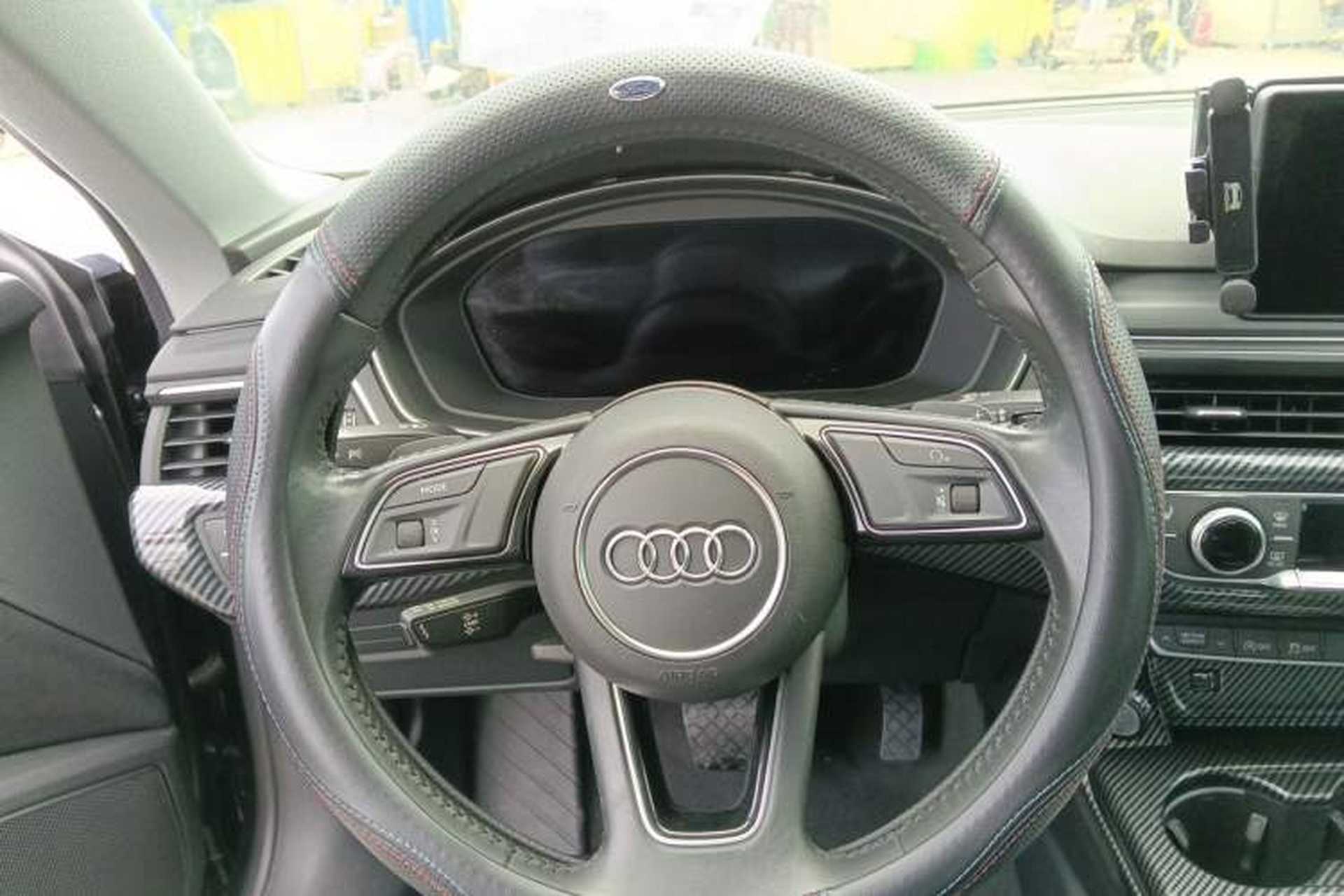 Used Audi A5 2017 Coupe 40 TFSI Fashion Model Steering Wheel