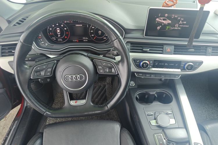 Used Audi A5 2017 Sportback 45 TFSI quattro Sport Model Steering Wheel