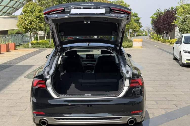 Used Audi A5 2017 Sportback 40 TFSI Fashion Model Trunk