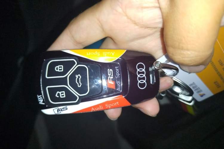Used Audi A5 2017 Coupe 40 TFSI Fashion Model Vehicle Key