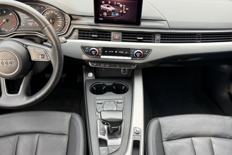 Used Audi A5 2017 Sportback 40 TFSI Fashion Model Audio And AC Panel