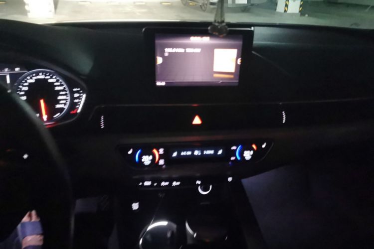 Used Audi A5 2017 Sportback 40 TFSI Fashion Model Audio And AC Panel