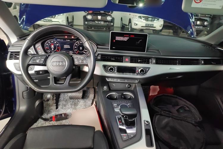 Used Audi A5 2017 Sportback 45 TFSI quattro Sport Model Center Console