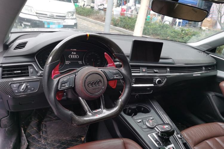 Used Audi A5 2017 Coupe 40 TFSI Fashion Model Center Console