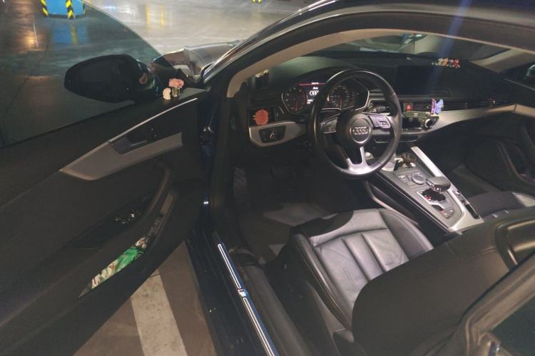 Used Audi A5 2017 Coupe 40 TFSI Fashion Model Driver Seat