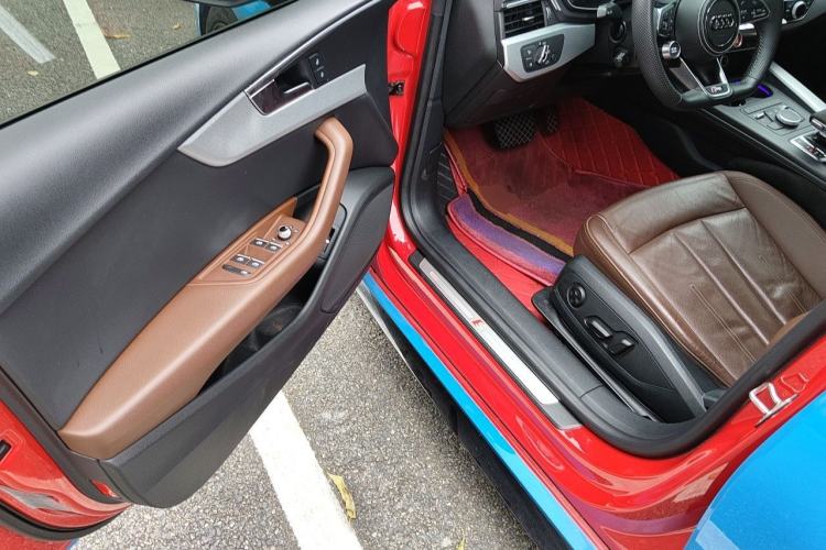 Used Audi A5 2017 Sportback 45 TFSI Fashion Model Driver Seat