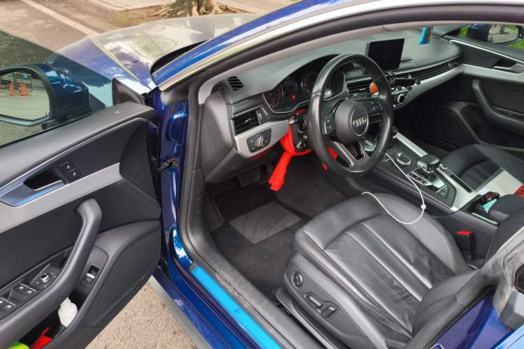 Used Audi A5 2017 Sportback 40 TFSI Fashion Model Driver Seat