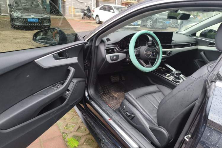 Used Audi A5 2017 Coupe 40 TFSI Fashion Model Driver Seat