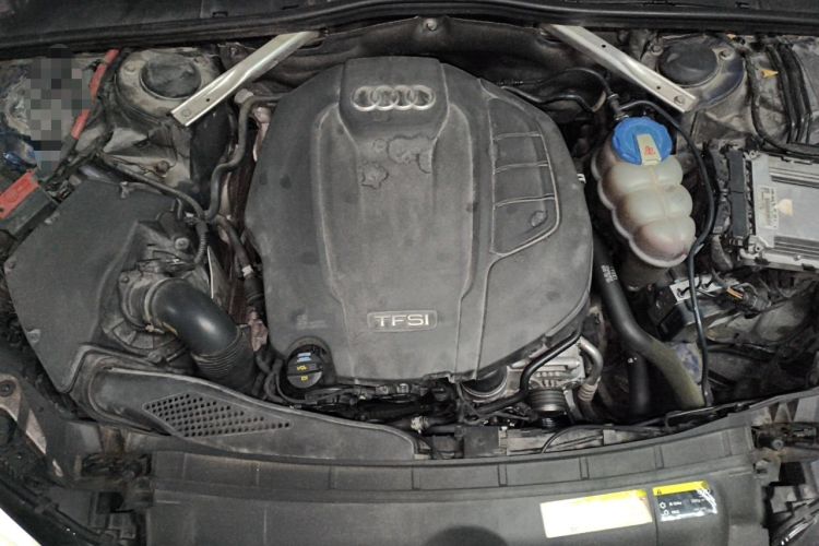 Used Audi A5 2017 Sportback 40 TFSI Fashion Model Engine Bay