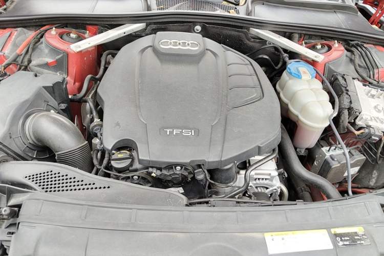 Used Audi A5 2017 Sportback 45 TFSI Fashion Model Engine Bay