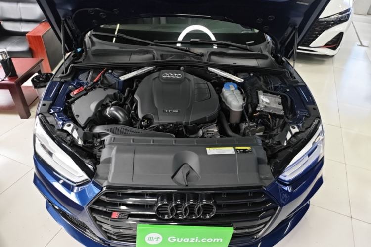 Used Audi A5 2017 Coupe 40 TFSI Fashion Model Engine Bay