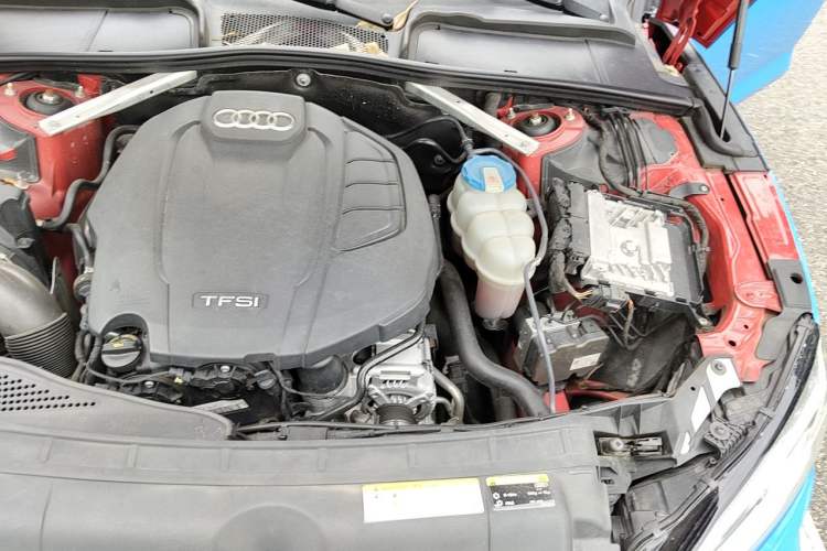 Used Audi A5 2017 Sportback 45 TFSI Fashion Model Engine Bay Left