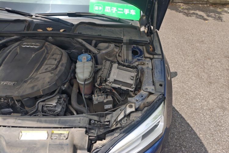 Used Audi A5 2017 Cabriolet 40 TFSI Fashion Model Engine Bay Left