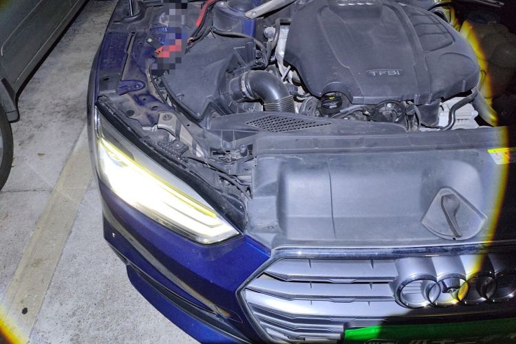 Used Audi A5 2017 Sportback 40 TFSI Fashion Model Engine Bay Right