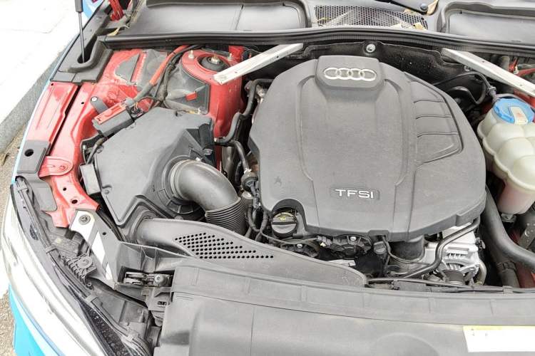 Used Audi A5 2017 Sportback 45 TFSI Fashion Model Engine Bay Right