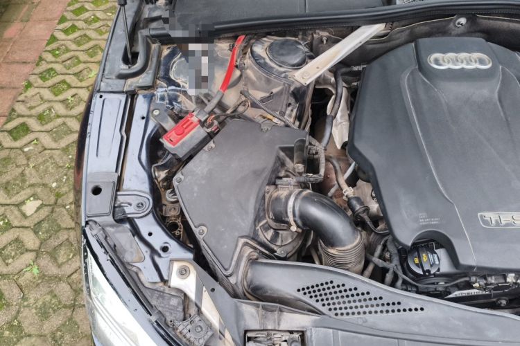 Used Audi A5 2017 Coupe 40 TFSI Fashion Model Engine Bay Right