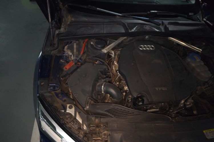 Used Audi A5 2017 Sportback 40 TFSI Fashion Model Engine Bay Right