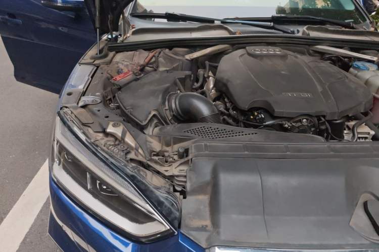 Used Audi A5 2017 Sportback 45 TFSI Sport Edition Engine Bay Right