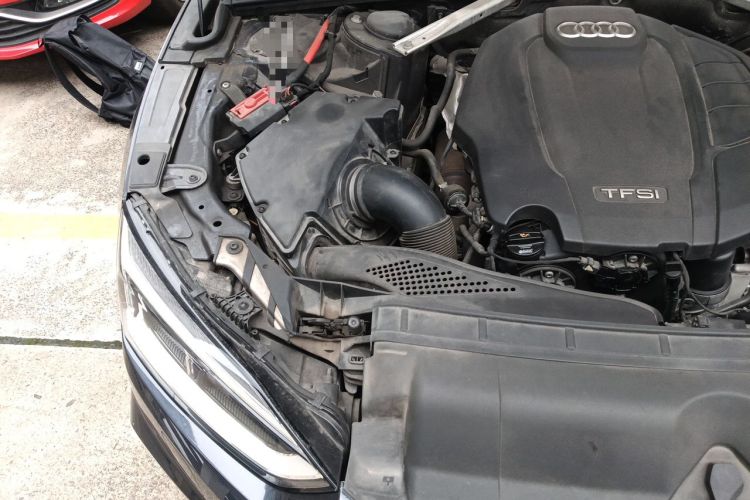 Used Audi A5 2017 Sportback 45 TFSI Sport Edition Engine Bay Right