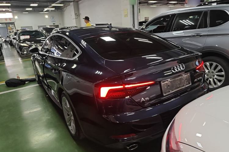 Used Audi A5 2017 Sportback 45 TFSI Fashion Model Exterior 2