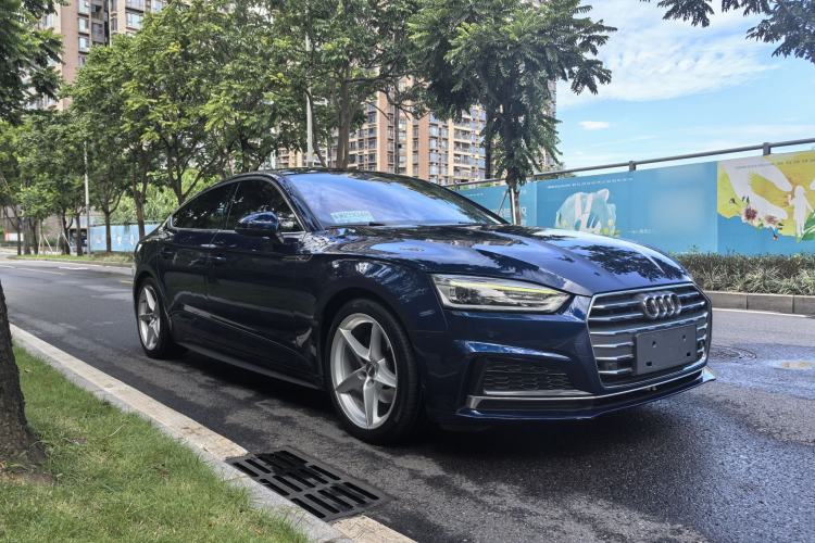 Used Audi A5 2017 Sportback 40 TFSI Fashion Model Exterior 2