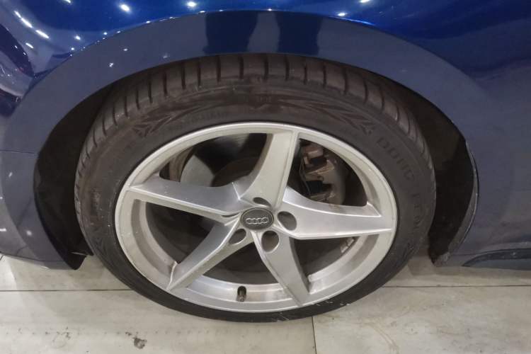Used Audi A5 2017 Sportback 40 TFSI Fashion Model Exterior 4