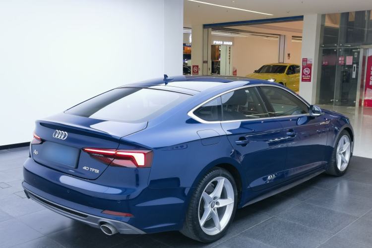 Used Audi A5 2017 Sportback 40 TFSI Fashion Model Exterior 5