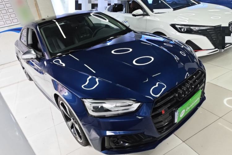 Used Audi A5 2017 Coupe 40 TFSI Fashion Model Front Right 45 Deg
