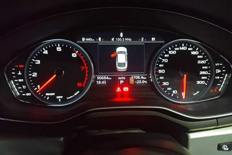 Used Audi A5 2017 Sportback 40 TFSI Fashion Model Instrument Cluster