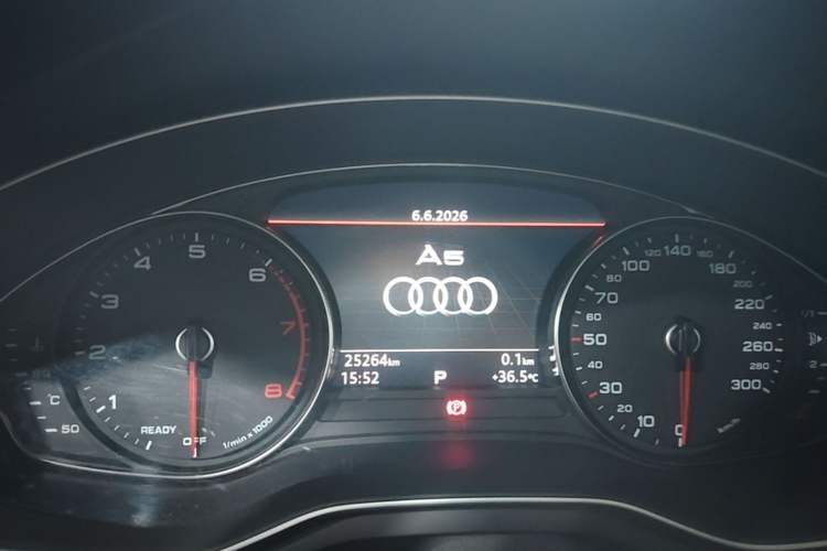 Used Audi A5 2017 Cabriolet 40 TFSI Fashion Model Instrument Cluster