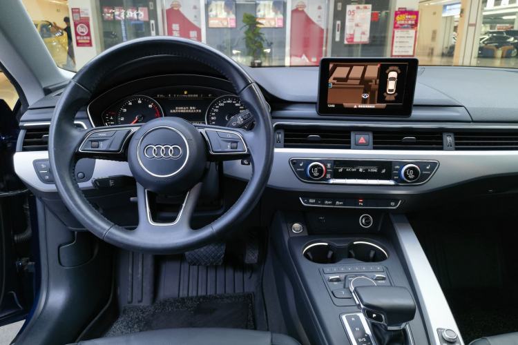 Used Audi A5 2017 Sportback 40 TFSI Fashion Model Interior 3