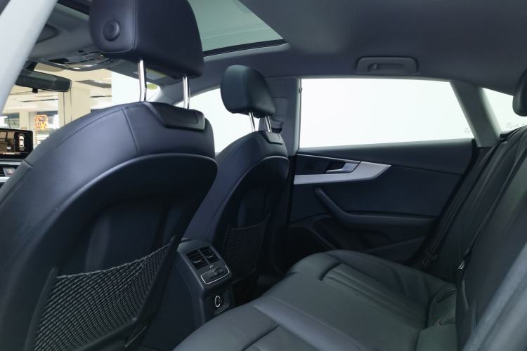 Used Audi A5 2017 Sportback 40 TFSI Fashion Model Interior 5