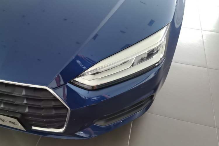 Used Audi A5 2017 Coupe 40 TFSI Fashion Model Left Front Headlight