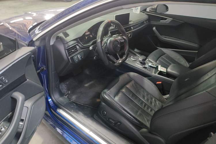 Used Audi A5 2017 Coupe 40 TFSI Fashion Model Left Front Seat