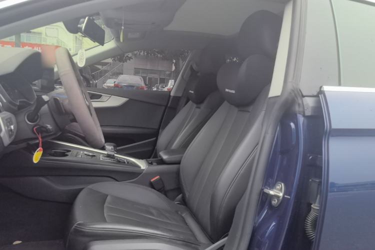 Used Audi A5 2017 Sportback 40 TFSI Fashion Model Left Front Seat