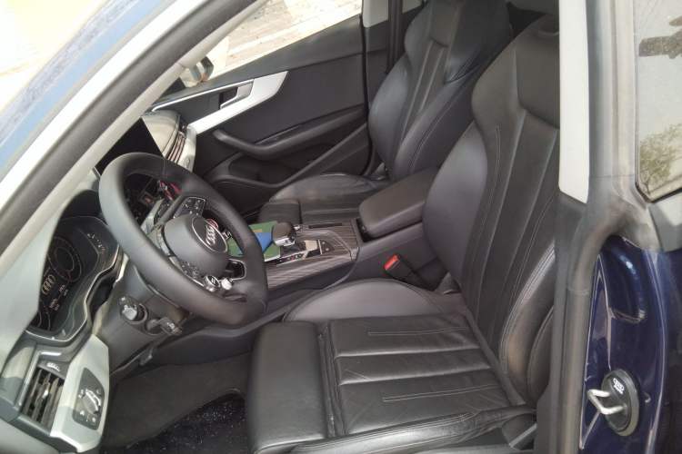 Used Audi A5 2017 Sportback 45 TFSI quattro Sport Model Left Front Seat