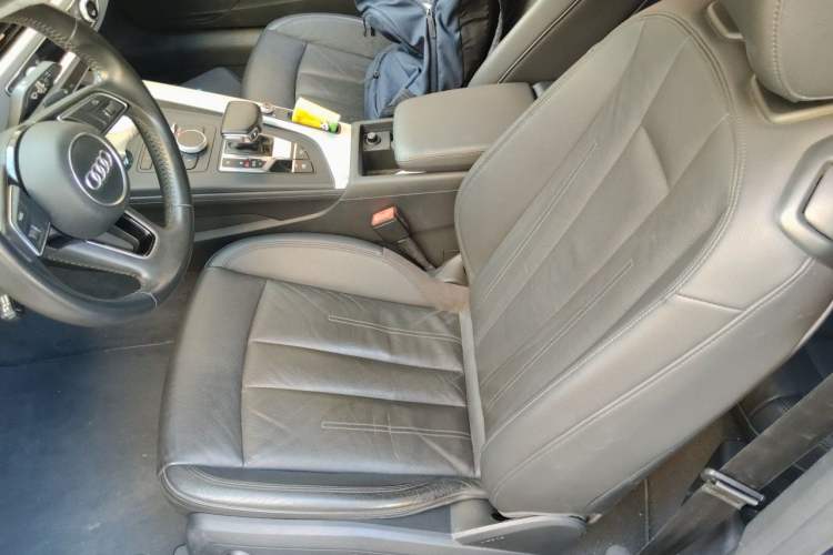 Used Audi A5 2017 Coupe 40 TFSI Fashion Model Left Front Seat