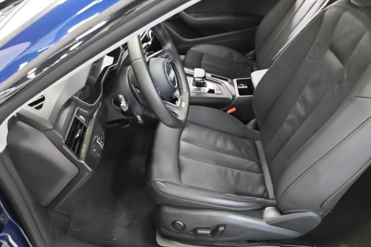 Used Audi A5 2017 Coupe 40 TFSI Fashion Model Left Front Seat