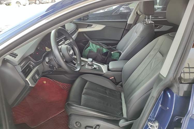 Used Audi A5 2017 Sportback 40 TFSI Fashion Model Left Front Seat