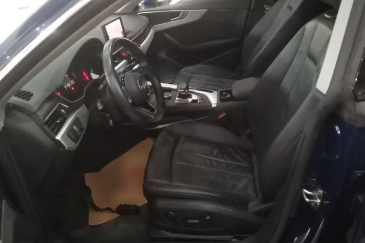 Used Audi A5 2017 Sportback 40 TFSI Fashion Model Left Front Seat