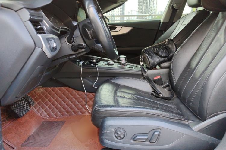 Used Audi A5 2017 Sportback 40 TFSI Fashion Model Left Front Seat