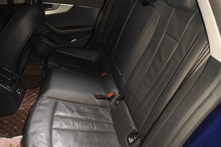 Used Audi A5 2017 Sportback 40 TFSI Fashion Model Left Rear Seat