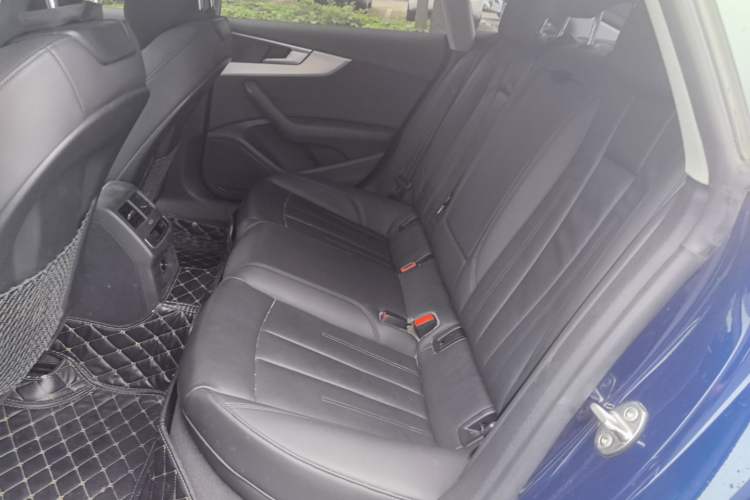 Used Audi A5 2017 Sportback 40 TFSI Fashion Model Left Rear Seat