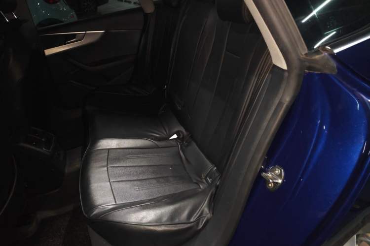 Used Audi A5 2017 Sportback 40 TFSI Fashion Model Left Rear Seat
