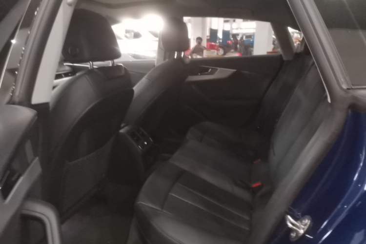 Used Audi A5 2017 Sportback 40 TFSI Fashion Model Left Rear Seat