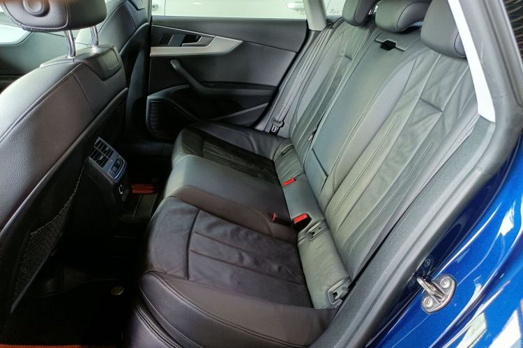 Used Audi A5 2017 Sportback 40 TFSI Fashion Model Left Rear Seat