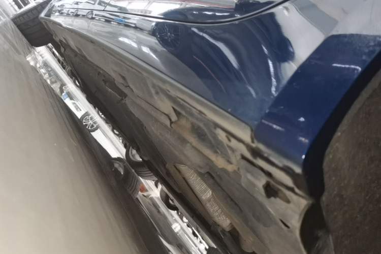 Used Audi A5 2017 Sportback 45 TFSI Sport Edition Left Side Sill