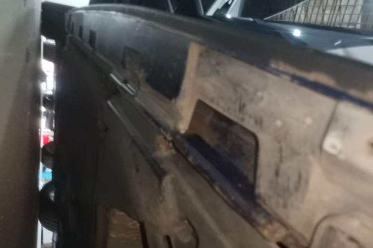 Used Audi A5 2017 Sportback 40 TFSI Fashion Model Left Side Sill